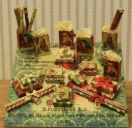 jwmkk01-artofmini.com-kerst-christmas-kit-poppenhuis-dollhouse-gift-vintage